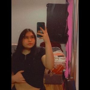 Meet your Posher, Rhiann